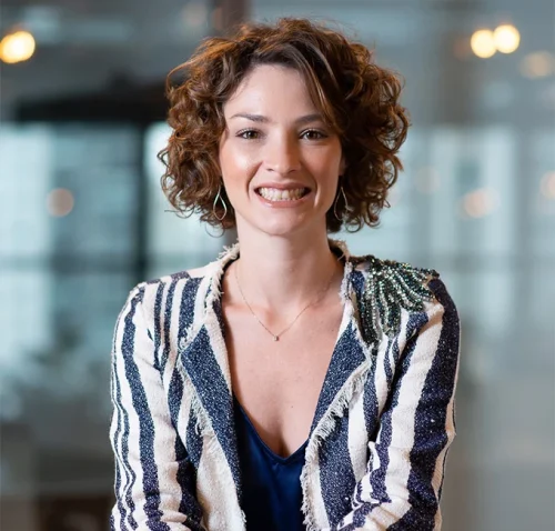 Palestrante Adriana Hansen